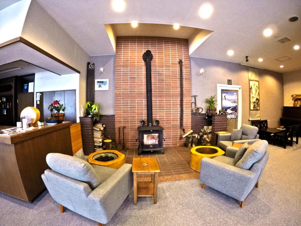 Red Fox Hotel